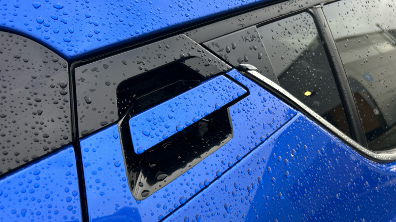 Toyota C-HR 1.8 Hybrid Design 5dr CVT Hybrid Hatchback